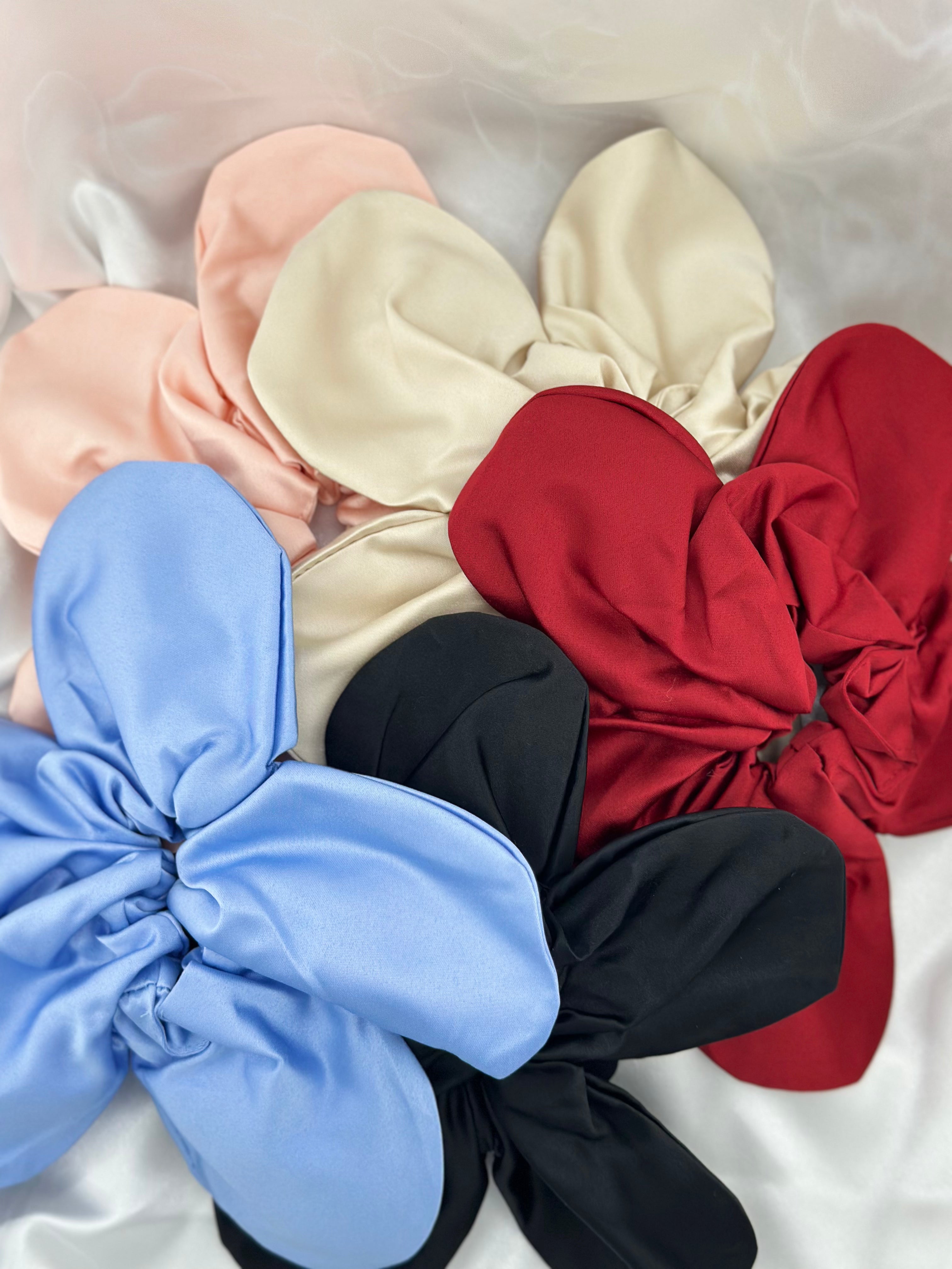 Oversized Flower Hair Tie