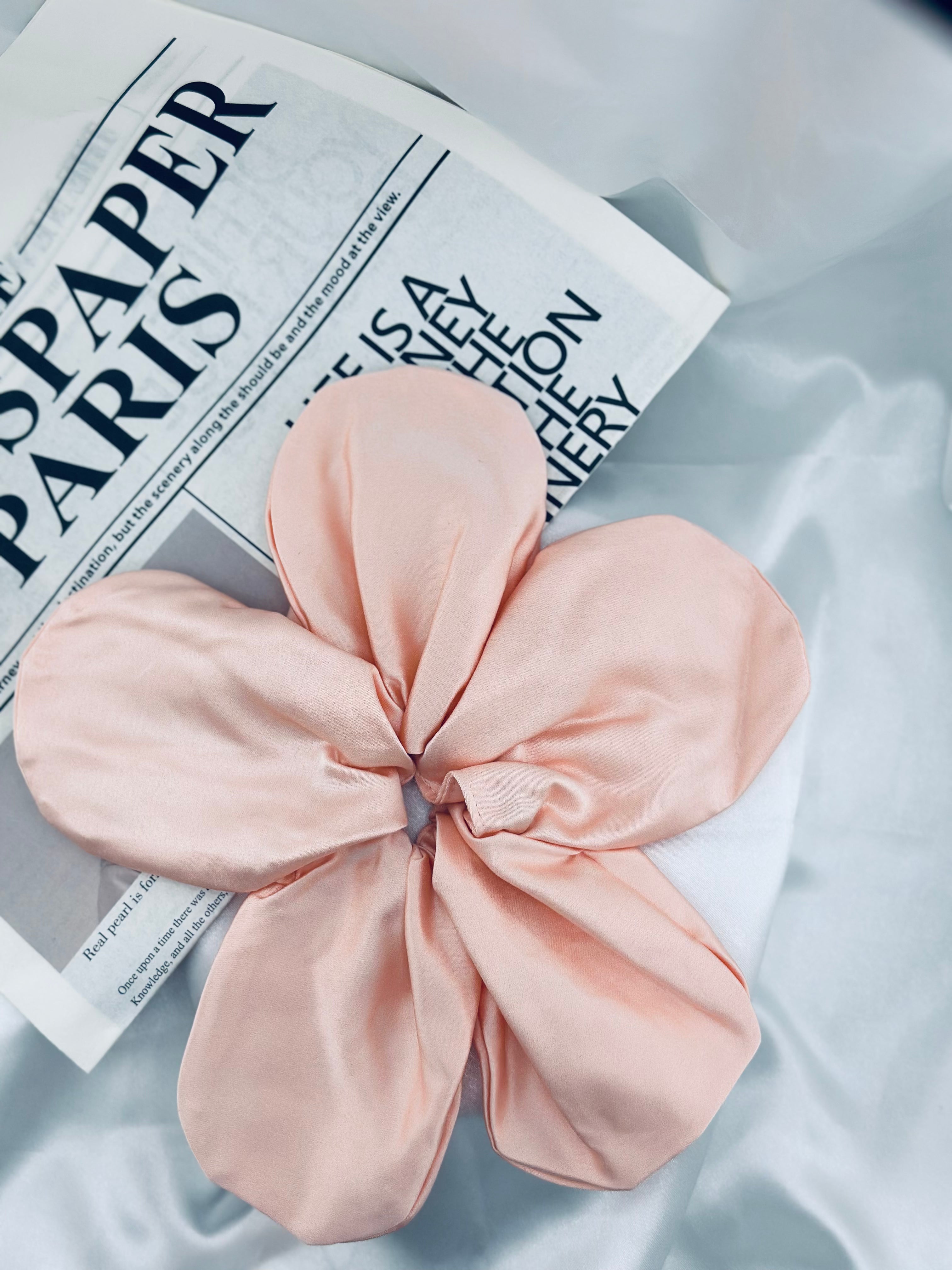 Oversized Flower Hair Tie