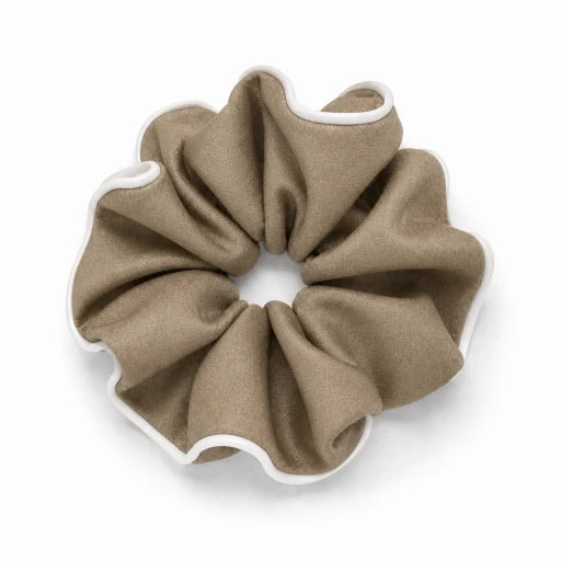 Split decision in tan